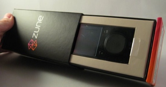 zune-16-unboxing-04