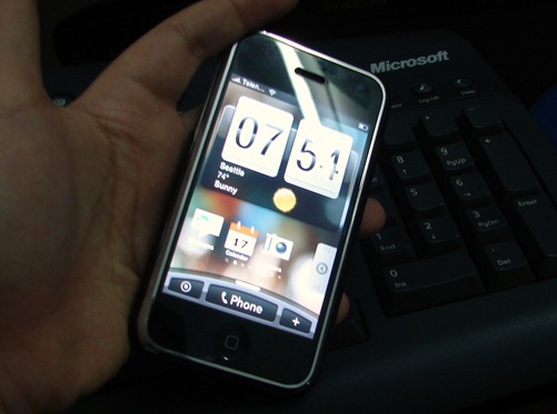 HTC Sense UI on iPhone