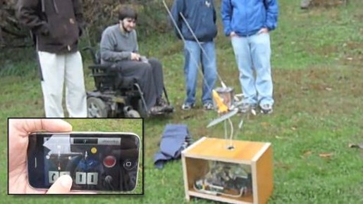 iPhone Controlled Missile Launcher iPhone Controlled Missile Launcher
